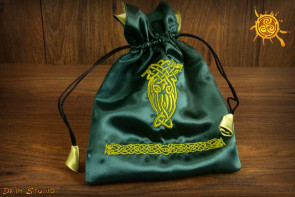 Woreczek satynowy na karty z symbolem celtyckim