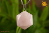 Kwarc Różowy wisiorek heksagram - miłość, przyjaźń, życzliwość, optymizm