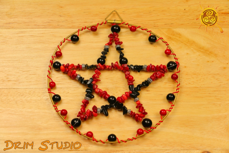 Pentagram w kole czerwony - ochrona, zdrowie, bezpieczeństwo, harmonia
