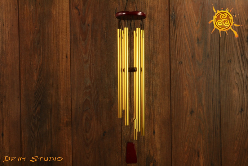 Dzwonki wietrzne rurowe w kolorze złotym bez symboli - poprawa FENG SHUI pomieszczenia